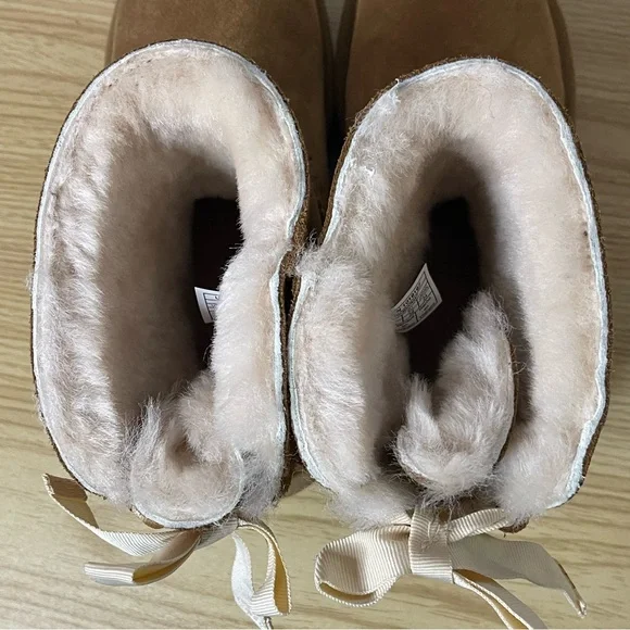 Ugg boots Dae Sunshine Perf women’s 7 brown bootie ribbon - Picture 7 of 10